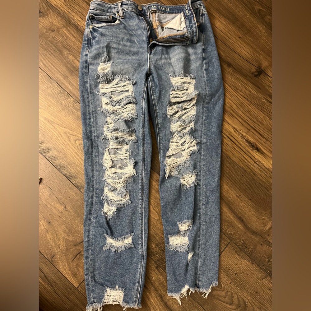 AMERICAN EAGLE -  High Waisted Ripped Jeans - Women’s Size 10